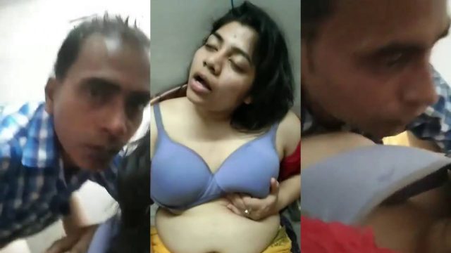 Bus Driver Fucking Horny Desi Bhabhi XXX Viral Video Clip
