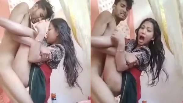 Delhi ki slim cute college girl fucking with her bf